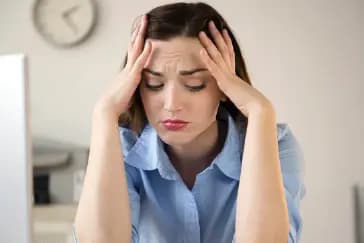 मानसिक तनाव के शारीरिक लक्षण: सायकोसोमैटिक डिसऑर्डर के बारे में जानें