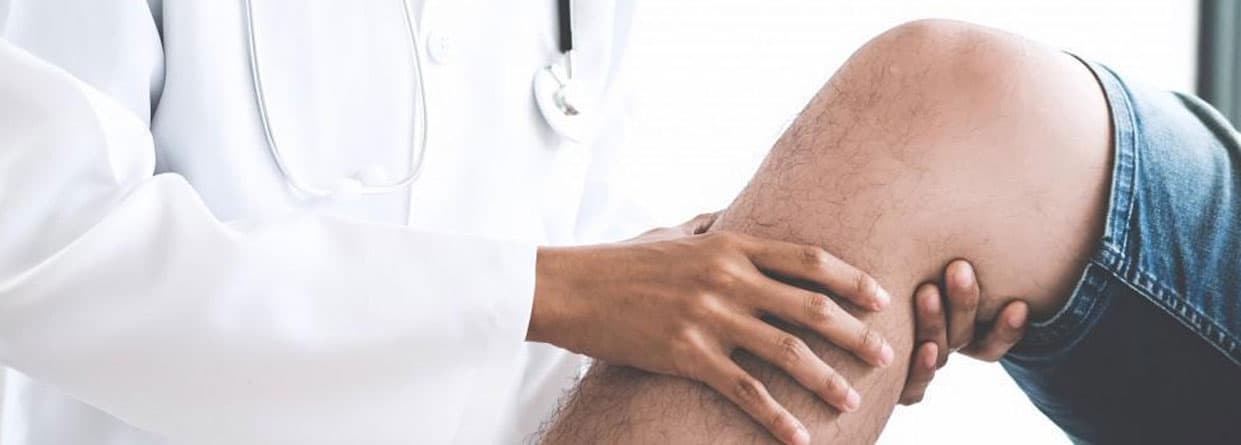 Total Knee Arthroplasty - Surgery, Recovery And Risks